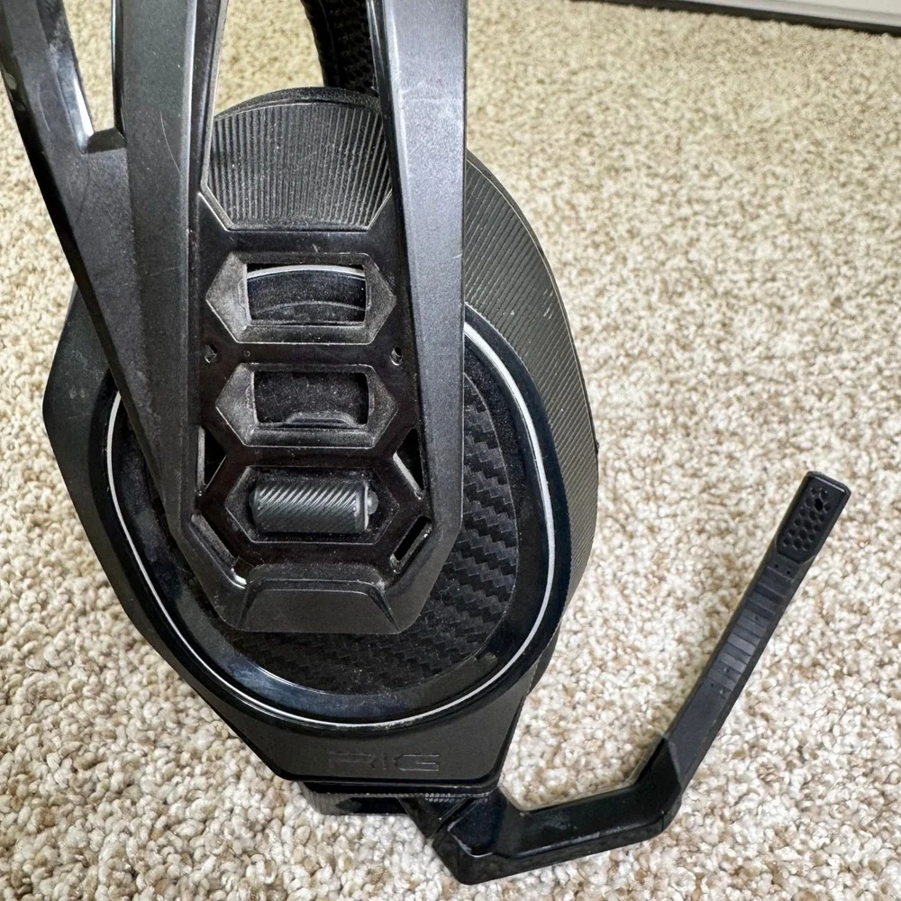 Plantronics RIG 800LX‎ Wireless Gaming Headset Only Black Noise Canceling Mic